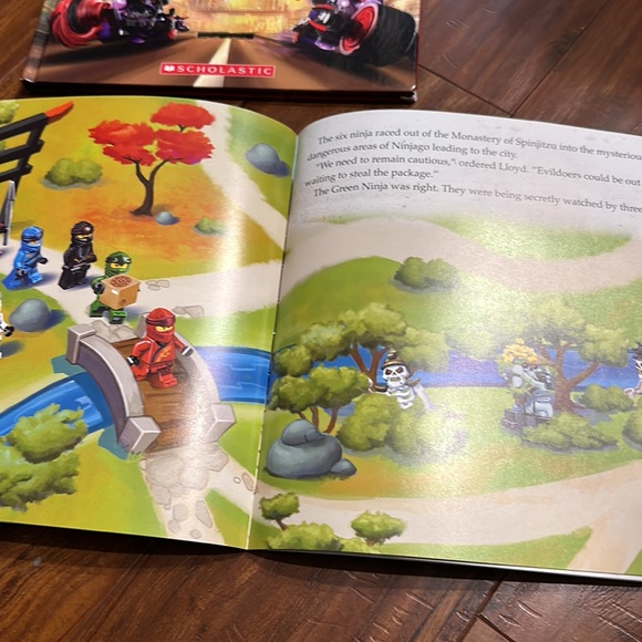 Lego Ninjago Annual (Annuals 2019) (no toy) HC book & paperback story books‎ - Picture 9 of 9
